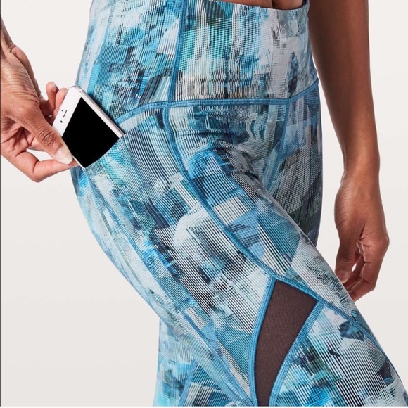 🍋🍋 LULULEMON On Pace Tight With Mesh - Picture 2 of 7